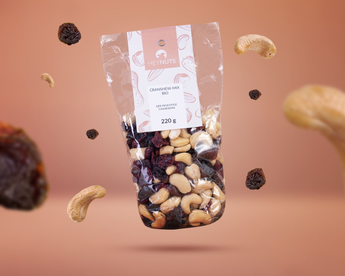 Cashew Cranberry Mix von HeyNuts abgebildet in der 220g Verbraucherverpackung